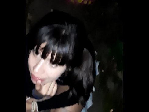 ❤️ Di jalan sirit bareuh di tukeran pikeun permen video bangsat  dina su.superpornpics.ru